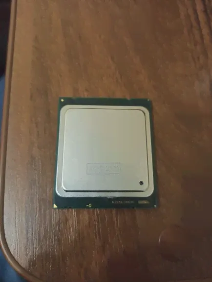 🛍 Процессор Intel Xeon E5 2689 LGA 2011 2,6 ГГц 8 ядер 16 потоков-0