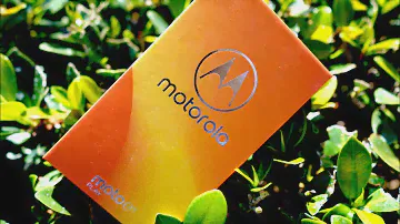 Motorola Moto e5 Play: Unboxing and First Impressions