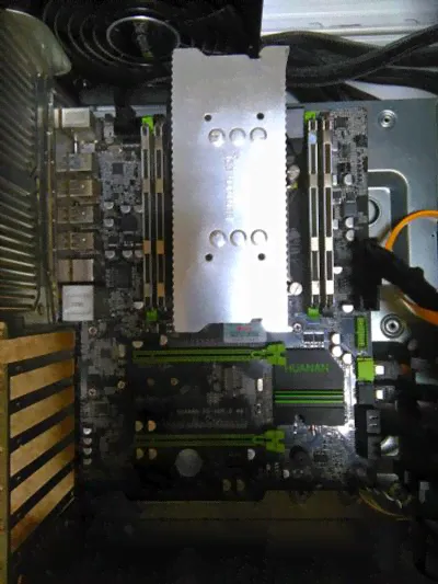 Комплект huanan E5 2.49 + Xeon e5-2689 + 16гб озу
